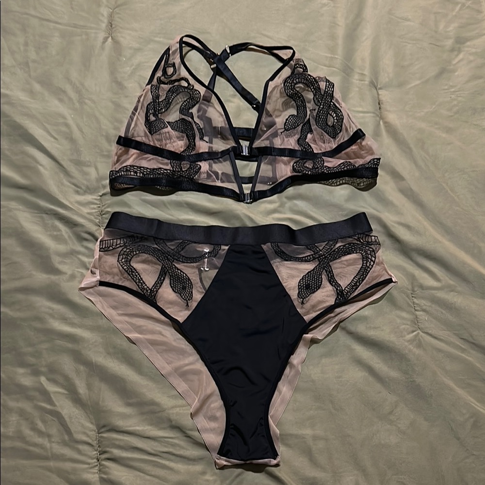 Thistle & Spire Black and Tan Snakes Bra/Panties Set